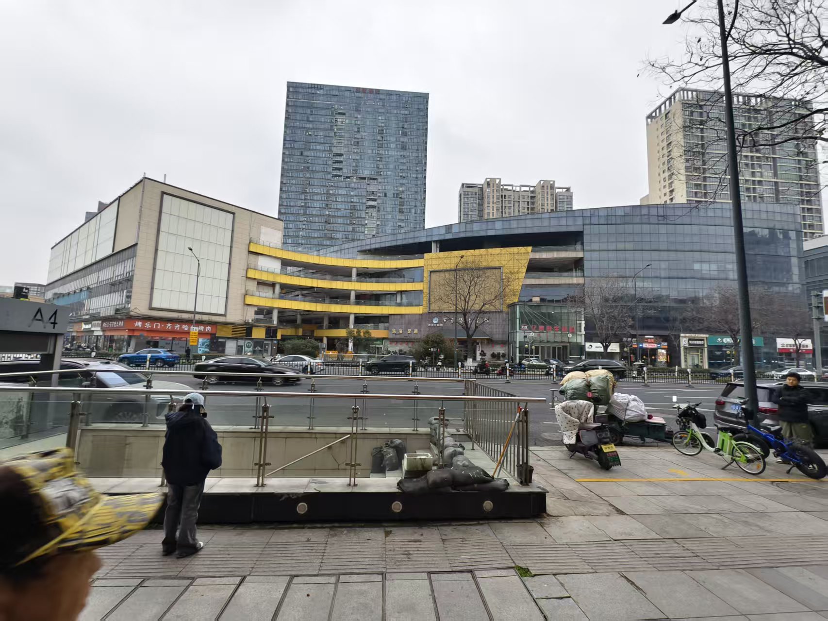 ���������¥���̳���